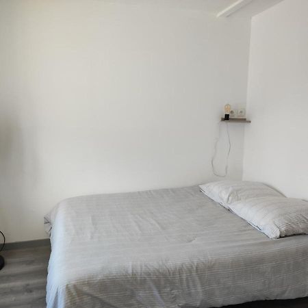 16 Rue Des Deportes Charmes  Dış mekan fotoğraf